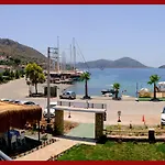 Kaya Hotel 3*