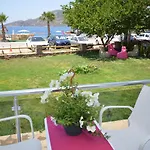 Kaya Hotel